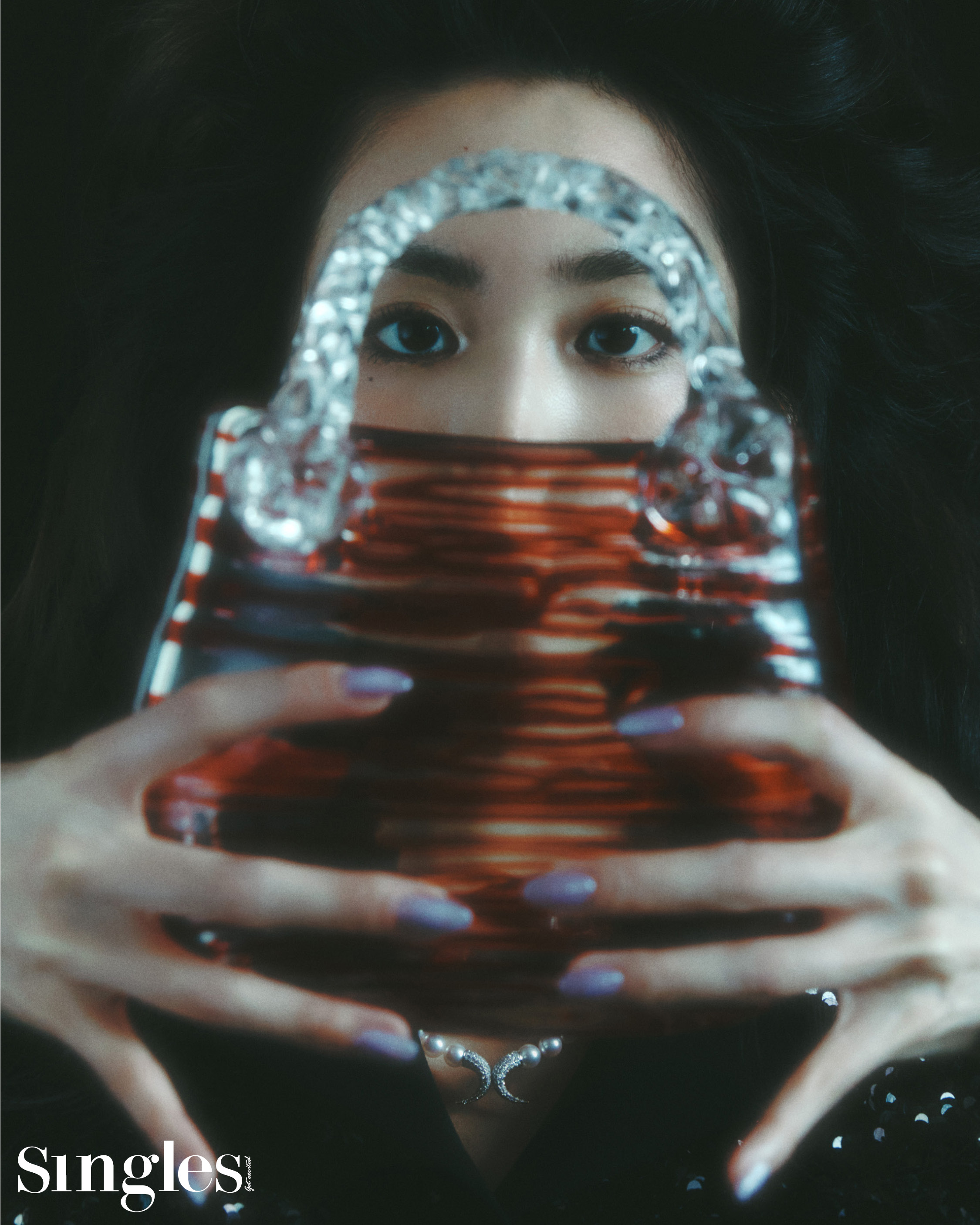 유희라의 싱글즈 화보. 클라이언트 앰배서더 유희라, 슈퍼리치 이방인 유희라, 